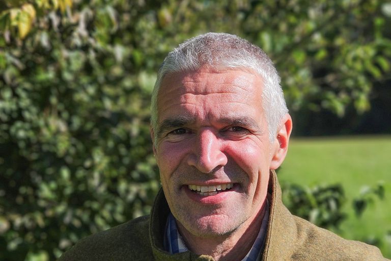 Portraitaufnahme Thomas Mayr