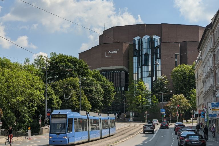 Blcik auf den Gasteig aus Richtung Isar