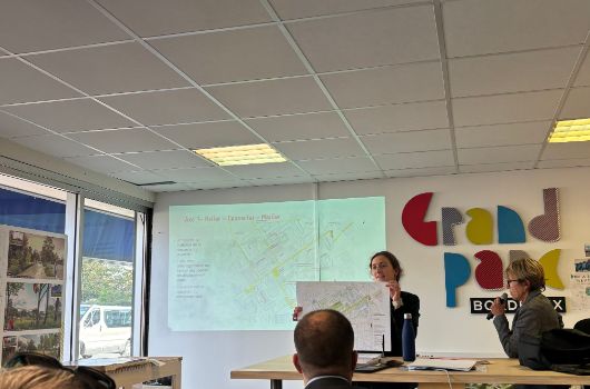 Besichtigung des Viertels Cité du Grand Parc in Bordeaux durch die Münchner Delegation