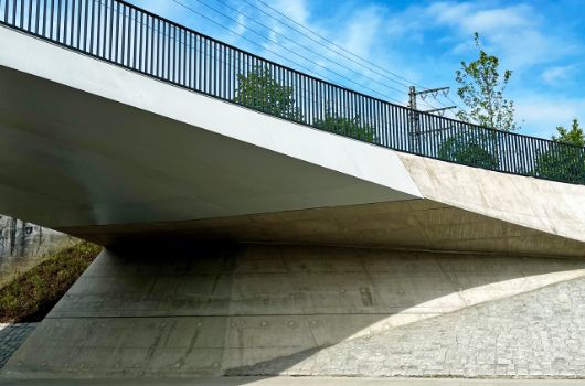 Fuß- und Radwegbrücke über die Offenbachstraße