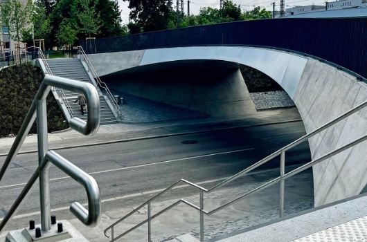 Fuß- und Radwegbrücke über die Offenbachstraße