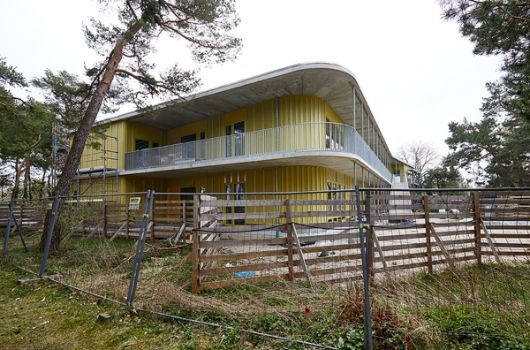 Ausgang zur Freifläche