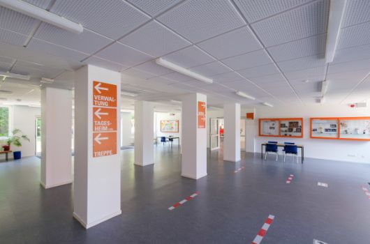 Die Eingangshalle Grundschule