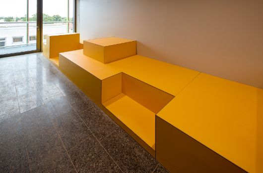 Sitzmöbel im Flurbereich