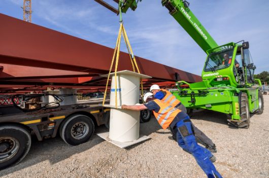 Positionierung der Stahltonnen