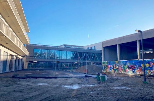 Die alte Turnhalle kurz vor dem Abbruch