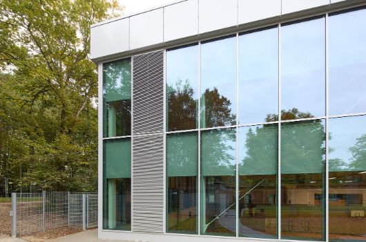 Außenansicht Sporthalle