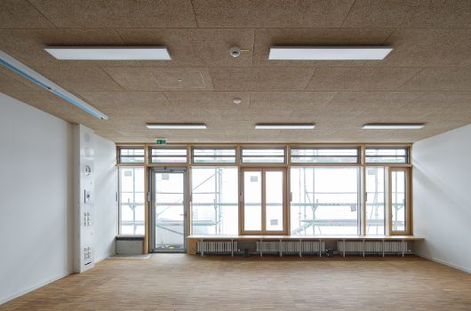 Werken-Textiles Gestalten Erdgeschoss  –  Industrieparkett