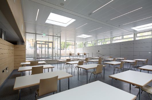 Neubau Mensa - Blick Richtung Eingang