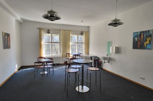 Bistrobereich Mandlstraße