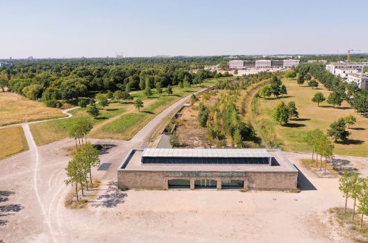 Luftaufnahme Kopfbau von vorne