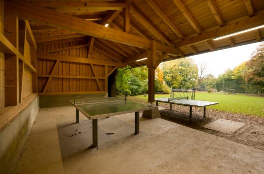 Maxhofen – Tischtennis überdacht