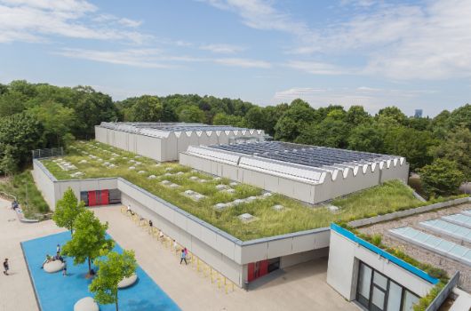 Solaranlagen auf dem Schulzentrum Quiddestraße (2)