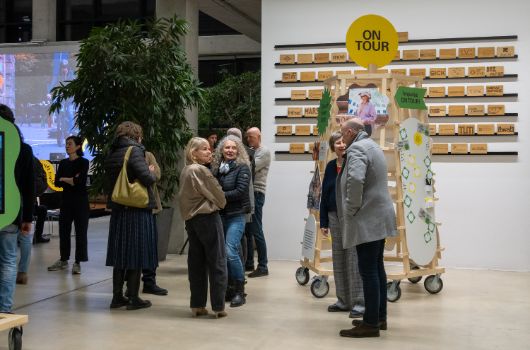 Ontour Colab mobiles element