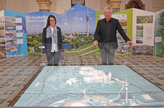 Stadtbaurätin Merk und Oberbürgermeister Reiter