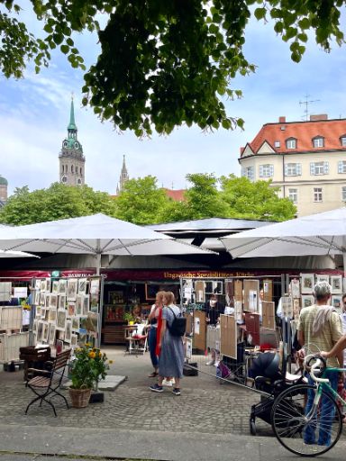 Viktualienmarkt.