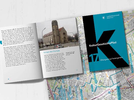 Fotografie der aufgeschlagenen Broschüre des KulturGeschichtspfades Obergiesing-Fasangarten