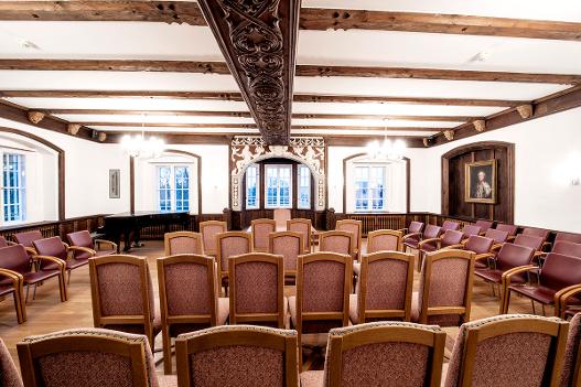 Rittersaal mit Bestuhlung für Trauungen